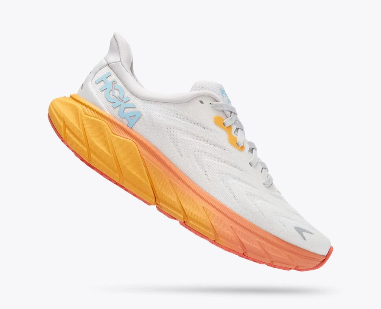HOKA ARAHI 6 SHORT NIMBUS CLOUD Chaussures De Running